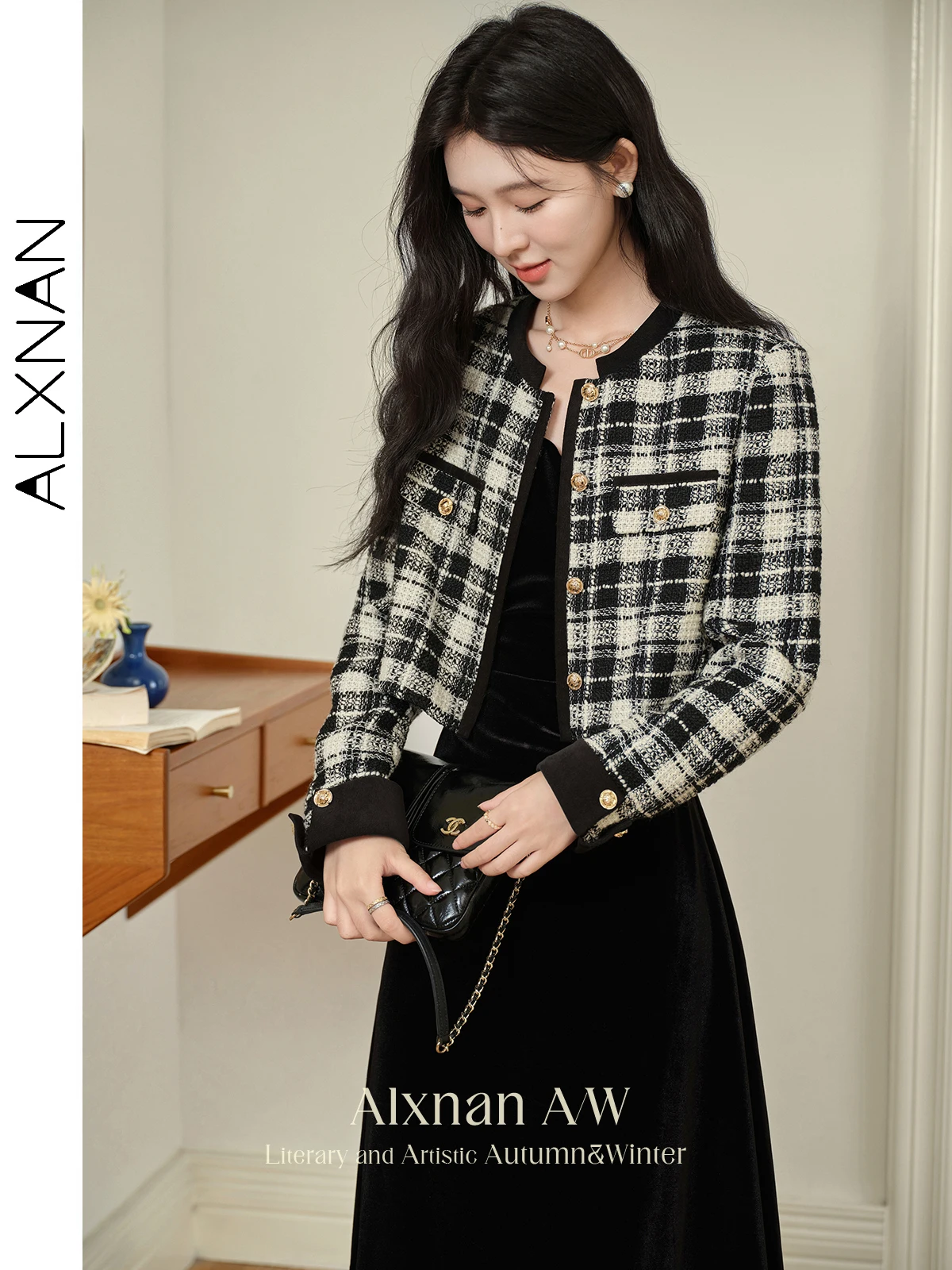 ALXNAN Women's Tweed Plaid Jacket Gentle Round Collar Long Sleeve 2024 Autumn Winter Female Cropped Commuter Outerwear L50116