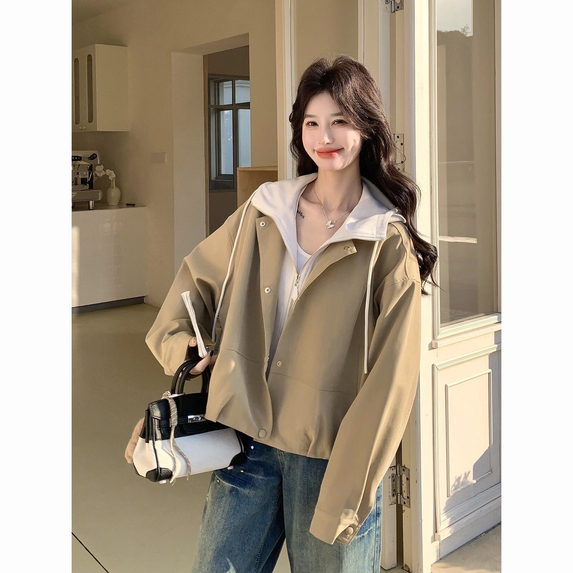 Khaki Short Hooded Casual Women's Jacket Fake Two-Piece Spring Autumn New Style Lazy Fashion Small Size Versatile Coat