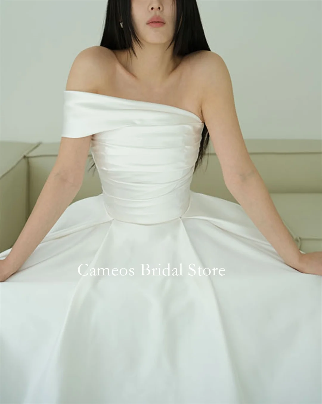 

SONDR One-Shoulder Fashion Korea Satin Wedding Dresses Photo Shoot VINTAGE Elegant A-Line Simple Sleeveless Custom Bridal Gown