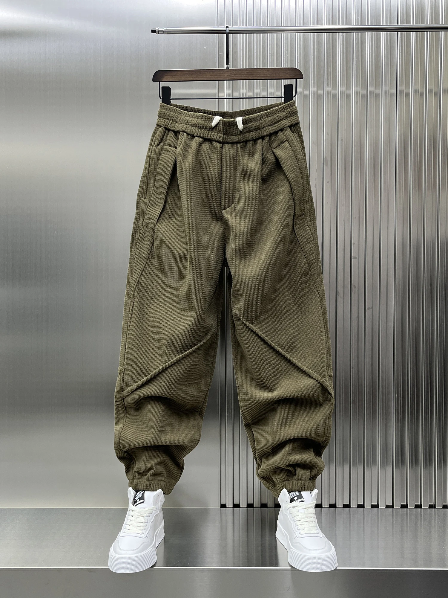 

Новые осенне-зимние вельветовые повседневные брюки-шаровары для мужчин, универсальные молодежные брюки с манжетами, трендовые в стиле Харадзюку