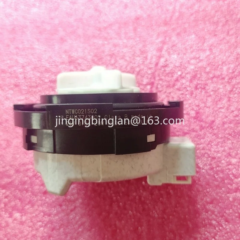 Suitable for drum washing machine DC drain pump NTWC021S02 EAU63743802 accessories accessories