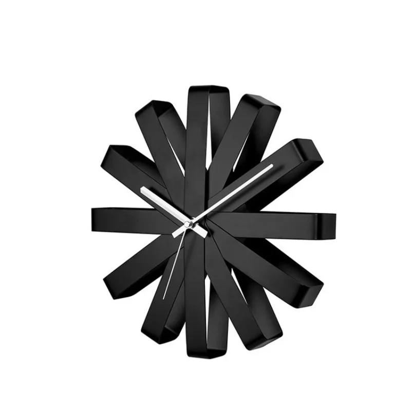 Nordic style decorative wall clock, hotel living room creative wall-mounted clock simple art clock decoration