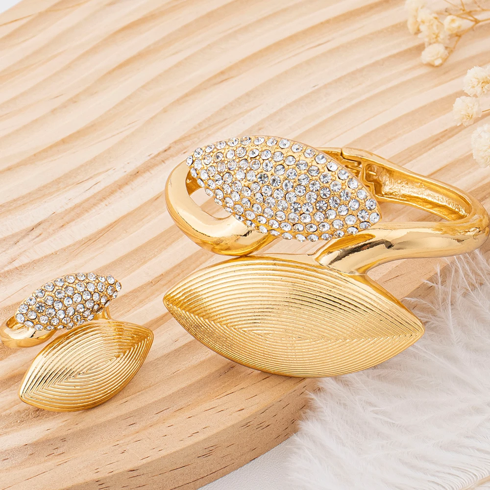 Vintage vergoldetes Blatt-Armreif-Ring-Set, vollständig mit Strasssteinen besetztes Armband, verstellbarer Ring für Damen, Abendparty-Schmuck – Detail 3