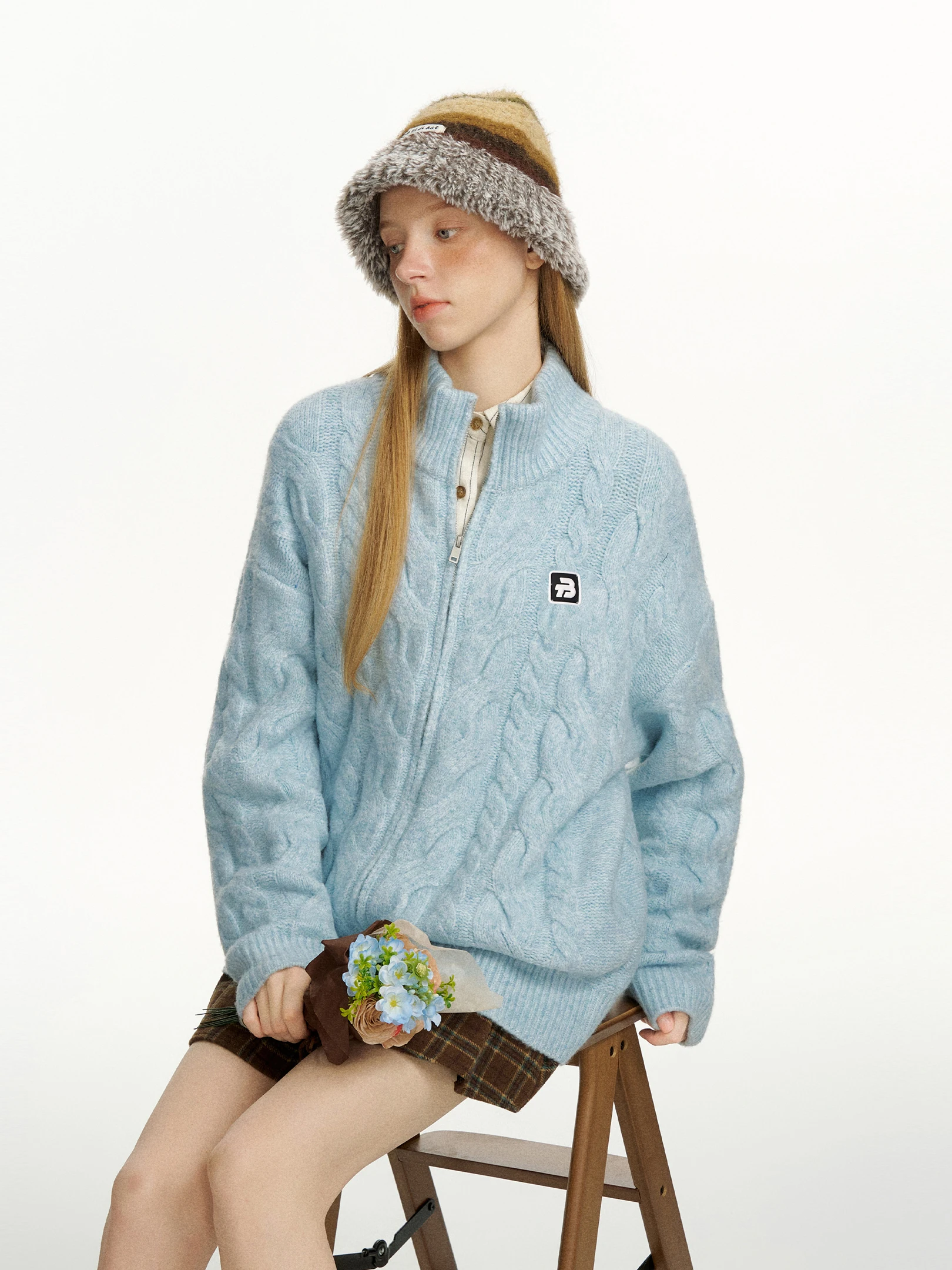 

Женский открытый кардиган с витой вязкой Beetle Town, осенне-зимний новый ленивый высококачественный мужской винтажный свитер свободного кроя...