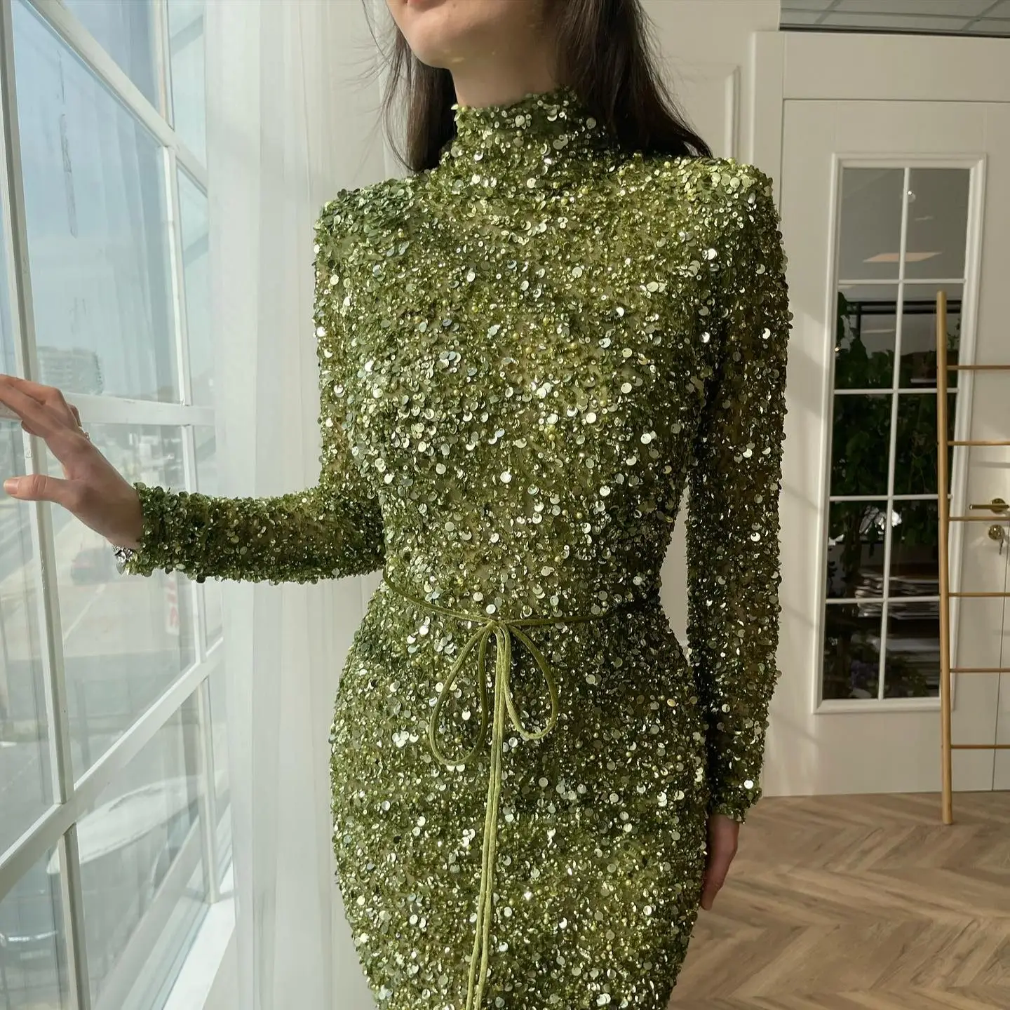 Verde alta pescoço vestido de baile sparkly lantejoulas faixas mangas compridas sereia vestidos de festa à noite personalizado nova chegada vestidos de novia