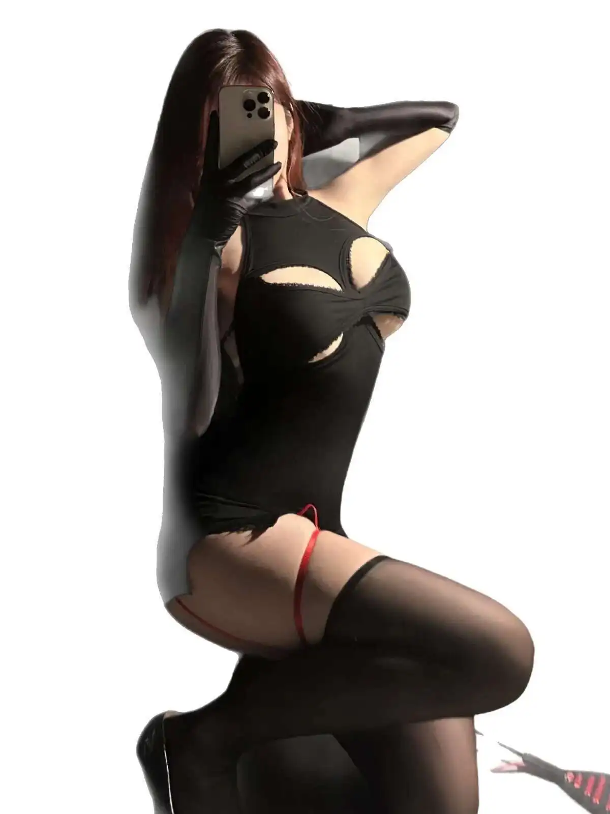 تصميم تنورة مجوفة مثيرة برقبة معلقة تتميز بفستان نحيف أنيق بخصر عالٍ فستان نسائي قصير موضة 2025 ZVT8