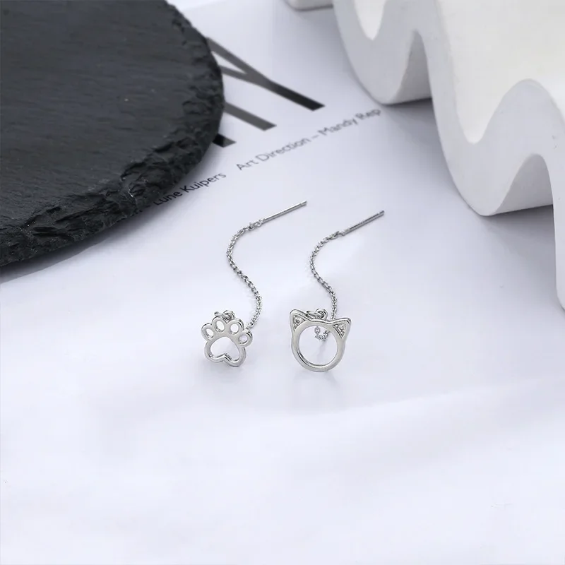 New Cute Hollow Cat Drop Earrings For Women Cat Paw Asymmetry Tassel Long Earline Korean Fashion Silver Color Ear Jewelry