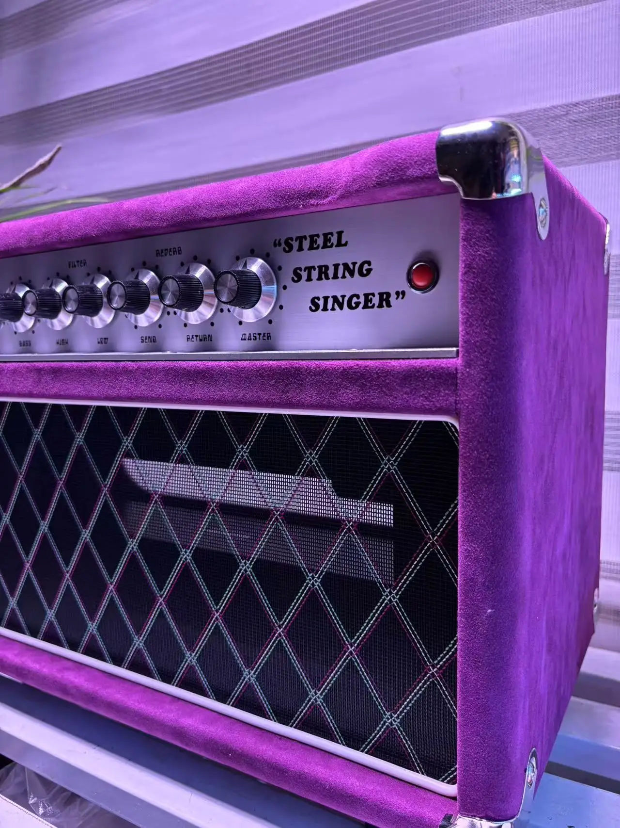 

2025 NEW!!! Dumble #002 Version Clone SSS20-Steel String Singer SSS Tube Amp Head 20Watt in Suede Purple with Original Knobs