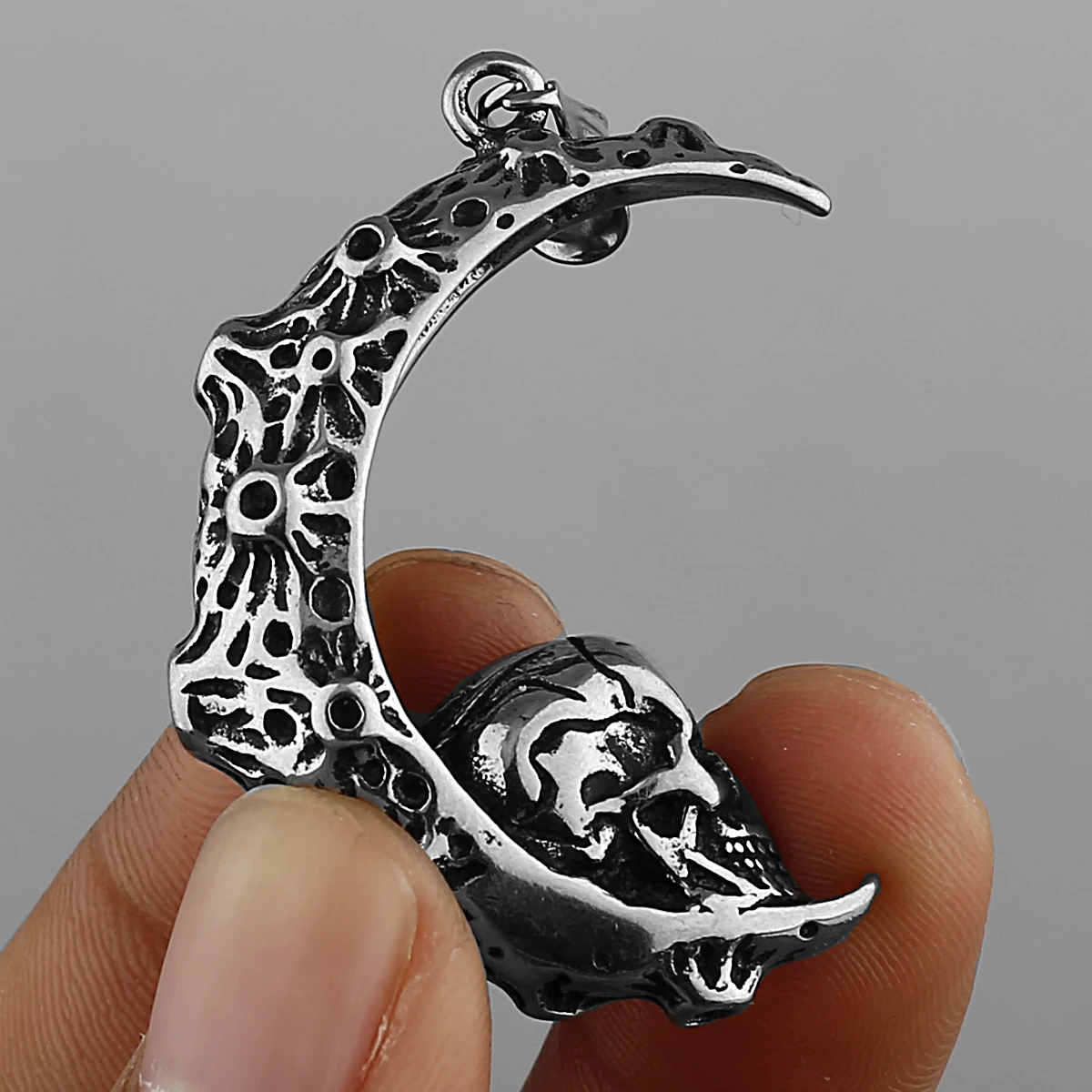 Fashion High Quality Moon Skull Pendant Necklace Men's Gothic Personality 316L Stainless Steel Necklace Jewelry Gift Wholesale - Image 2