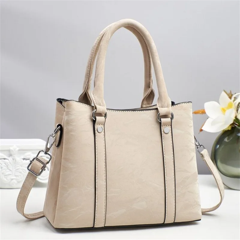 

High-End Minimalist Diaper Bag Women Leather Backpack Simple Commuter Bag Stylish Casual Luxury Shopper