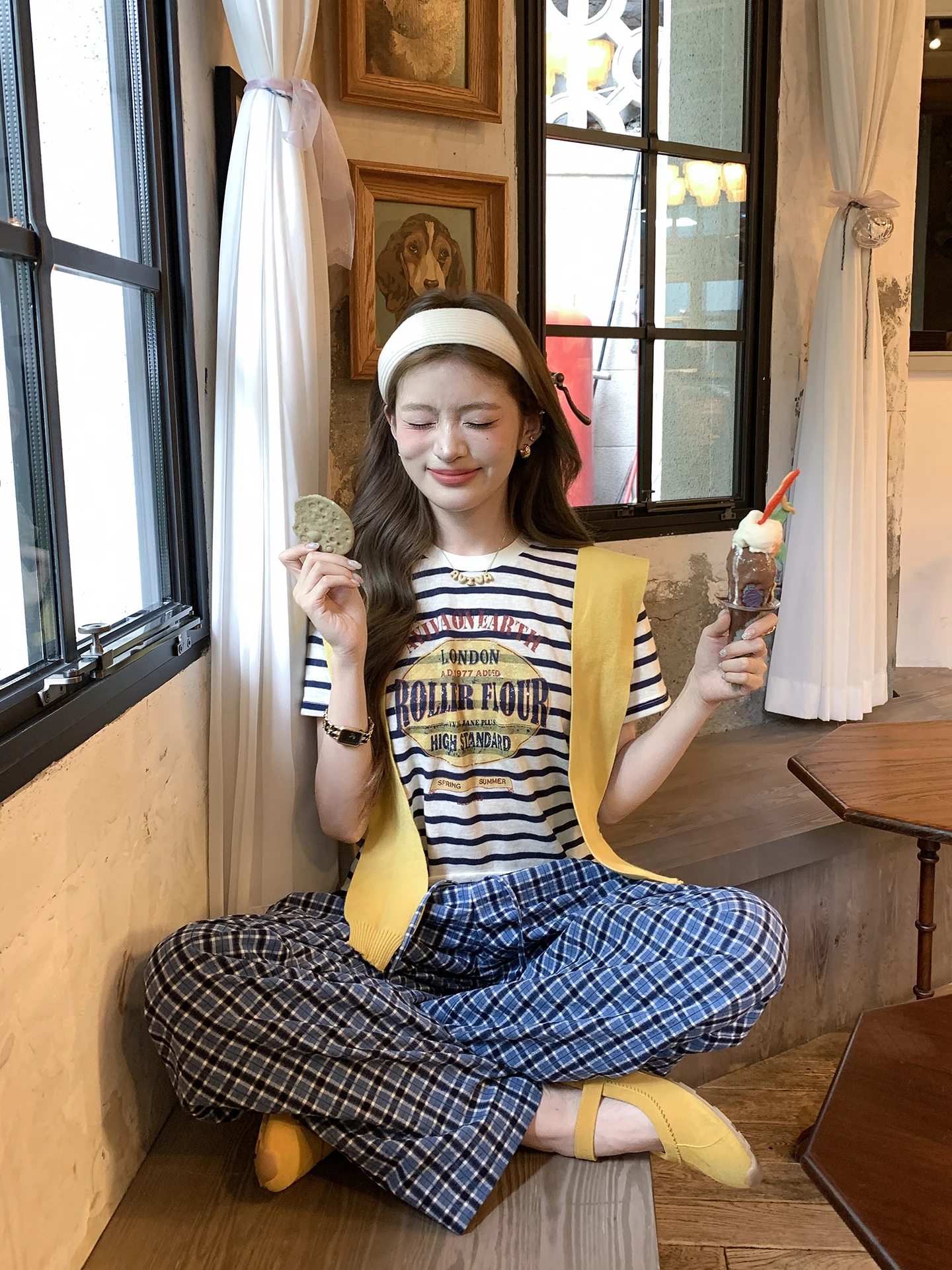 

Lightweight Loose round Ne ort Sve Striped T-irt Women's Summer Casual Cotton Polyester Blend Comfortable Top