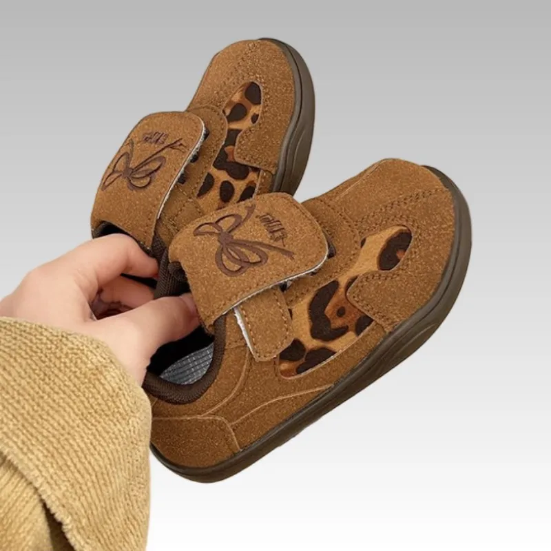 Kids Casual Sneakers Girls 2026 New Autumn Toddler Walking Shoes Leopard Print Soft Sole Versatile Girls School Trainers 23-33