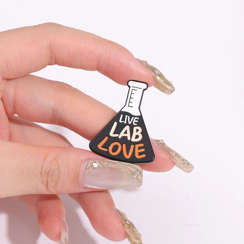 I Love Science Enamel Pins Future Scientist At Work Lab Chemical Instruments Flasks Brooch Lapel Badge Jewelry Gifts For Friends