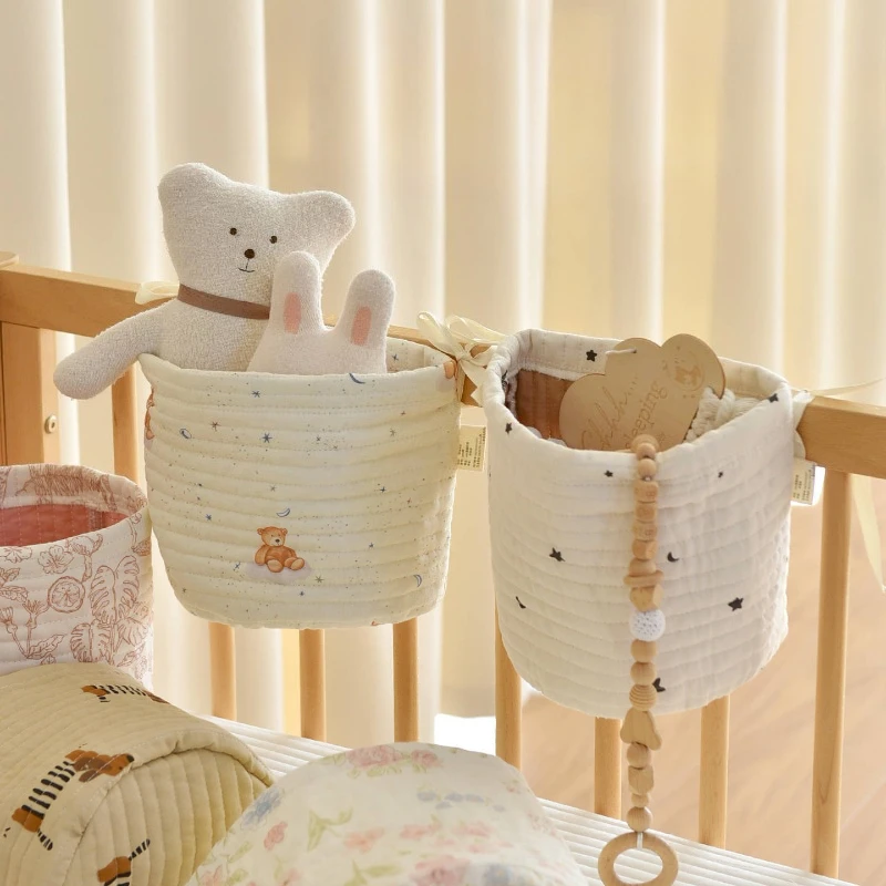 

Настенный органайзер для детской кроватки с мультяшным дизайном, большой вместимости, для хранения подгузников и игрушек, многофункциональный органайзер для детских принадлежностей