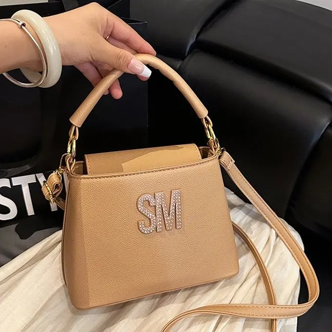 

New Women's Square Messenger Bag Solid-Tone Monochrome Small Shoulder Bag French Minimalist Crossbody for Urban Commute Casual