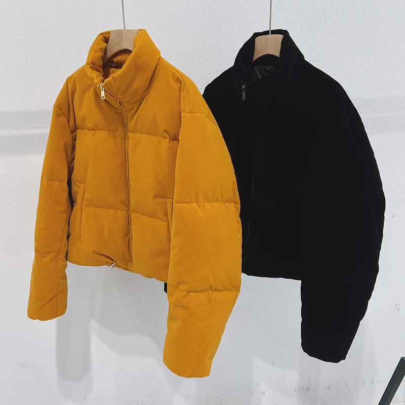 Women's stand-up collar puffer jacket, 2026 autumn/winter new style, solid color, versatile, velvet, thick down coat.