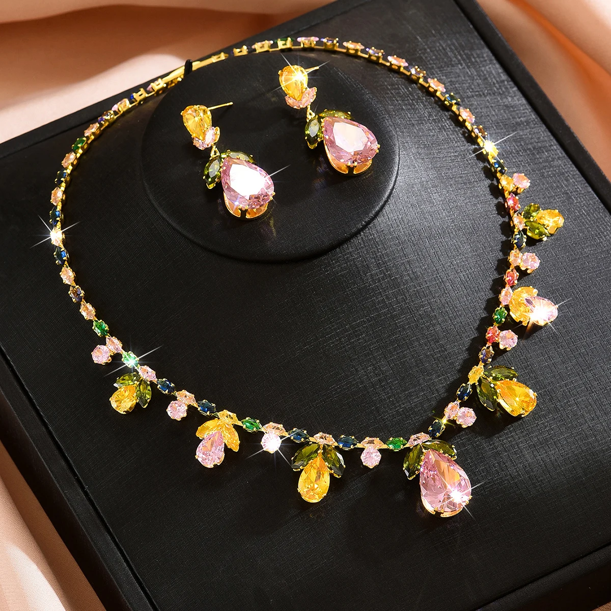 Thumbnail 3 - #56 Best Earring Sets to Buy In 2026