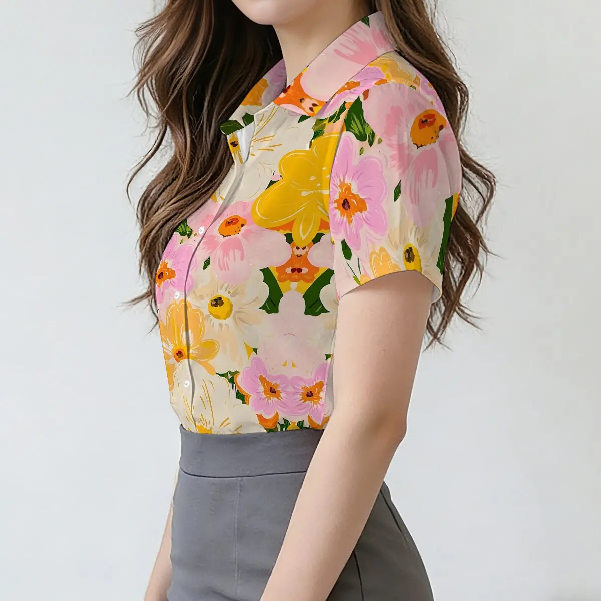 Retro oil painting style women's short-sleeved shirt with all-over floral print, turn-down collar, single-breasted