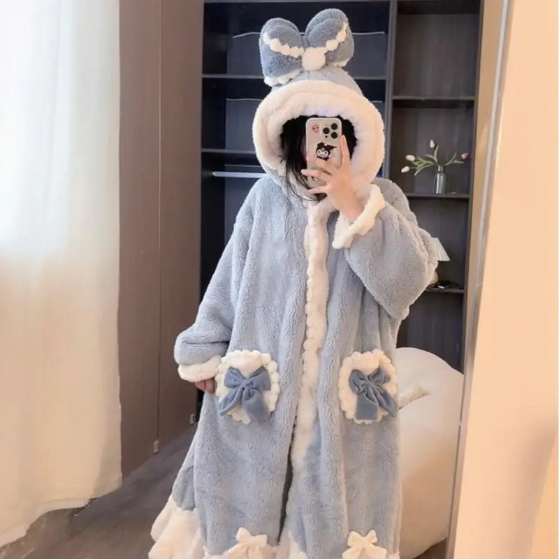 ชุดคลุมอาบน้ำสำหรับผู้หญิง ชุดนอน ชุดนอนฤดูหนาว ชุดนอนน่ารัก ผ้าฟลีซ ชุดนอนแบบชิ้นเดียว ชุดนอนมีฮู้ด แขนยาว ชุดนอนใส่ในบ้าน