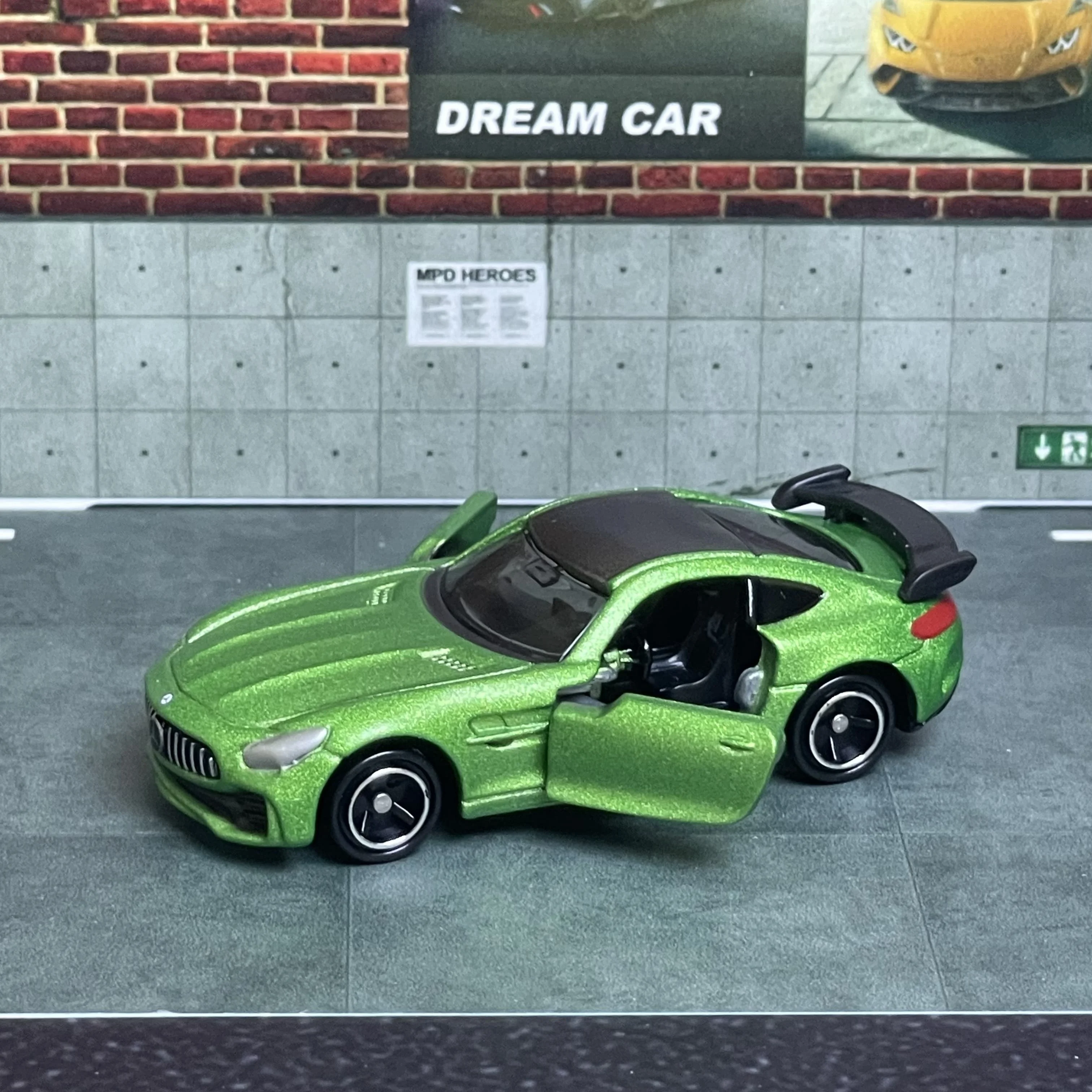 Takara Tomy Tomica No.7 Mercedes AMG GT R Casting Statico Hot Pop 1:64 Auto in lega Giocattoli Veicolo Pressofuso Modello in metallo per bambini