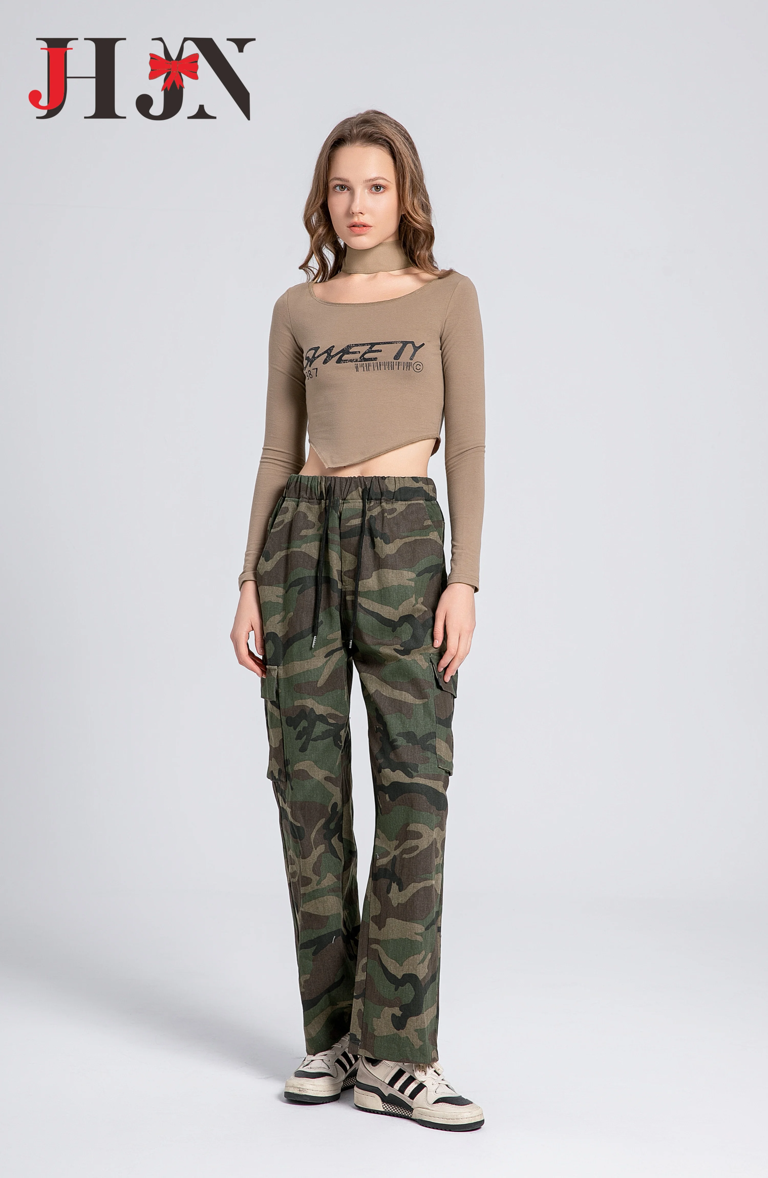 

2024 Camouflage Cargo Pants For Women Drawstring Elastic Waist Hip Hop Sweatpants Unisex Trousers Retro Pockets Wide Leg Pants