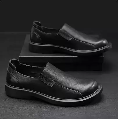 Drop Shipping Man Fashion Black Soft Genuine Leather Round Toe Slip On Low Top Flat Shoes Business Dress Shoes Male Size 44