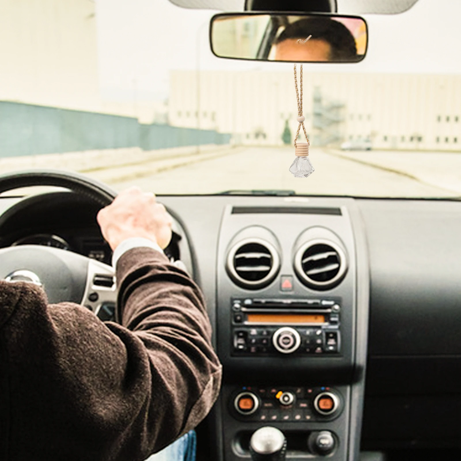 

6pcs Empty Car Hanging Perfume Bottle Car Aromatherapy Bottles Transparent Glass Design Strong Fragrance Colorful Decoration