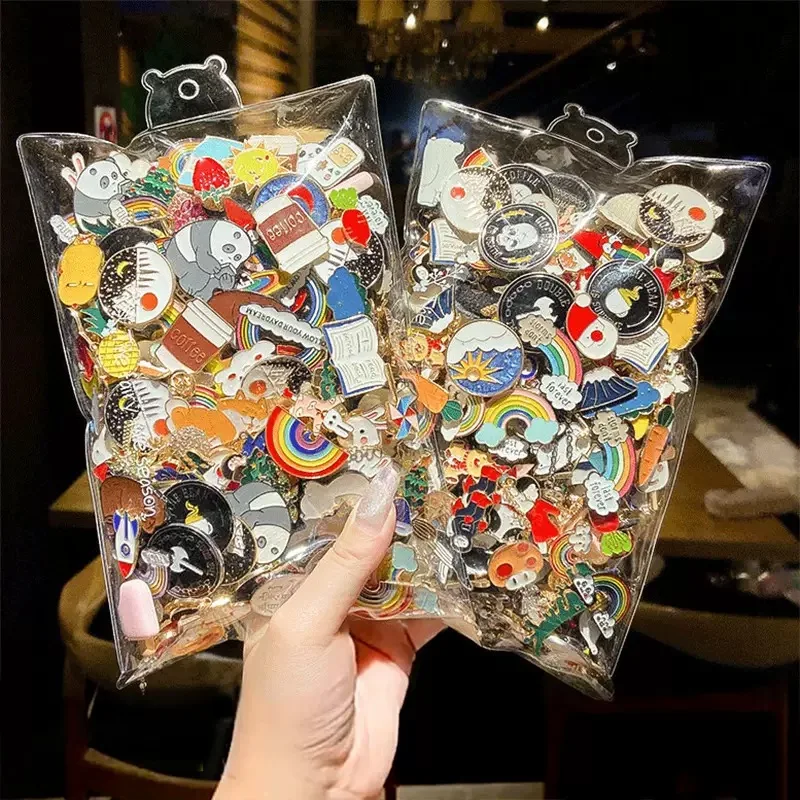 5/10 Random Diversity Badges, Customized Badges, Fashion Badges, Cartoon Clothing Bag Accessories, Metal Badge Sets