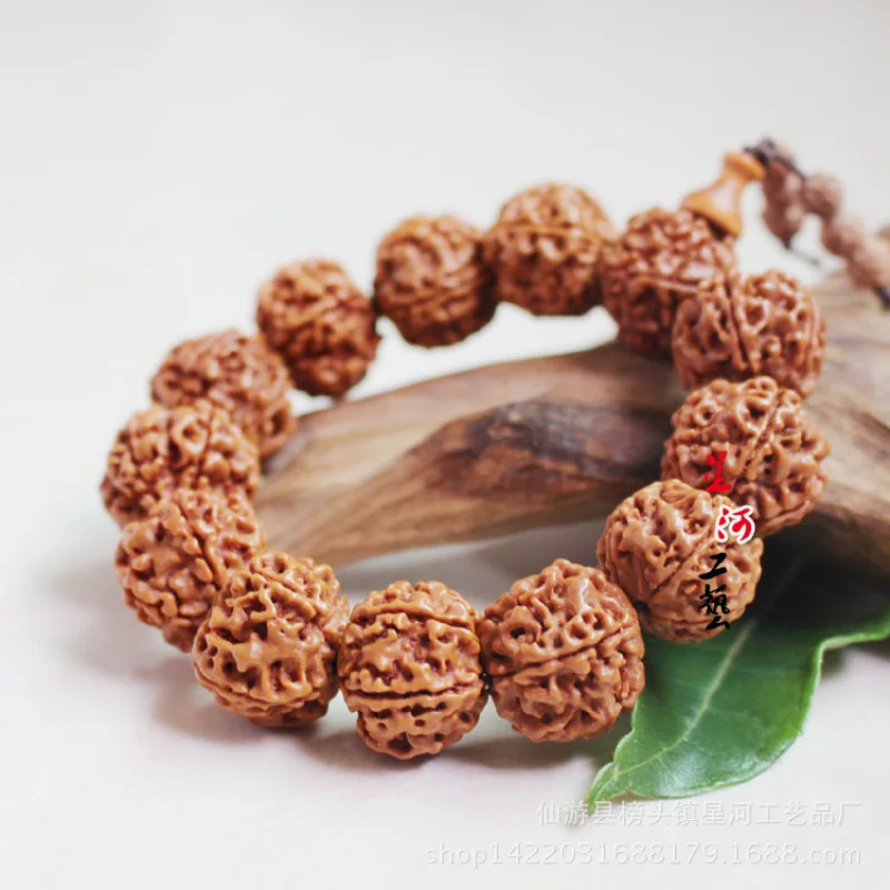 Galaxy Craft Nepal5Flap Gang Bodhi Bracelet Just got the bracelet Bodhi Seed High-Density Natural Material