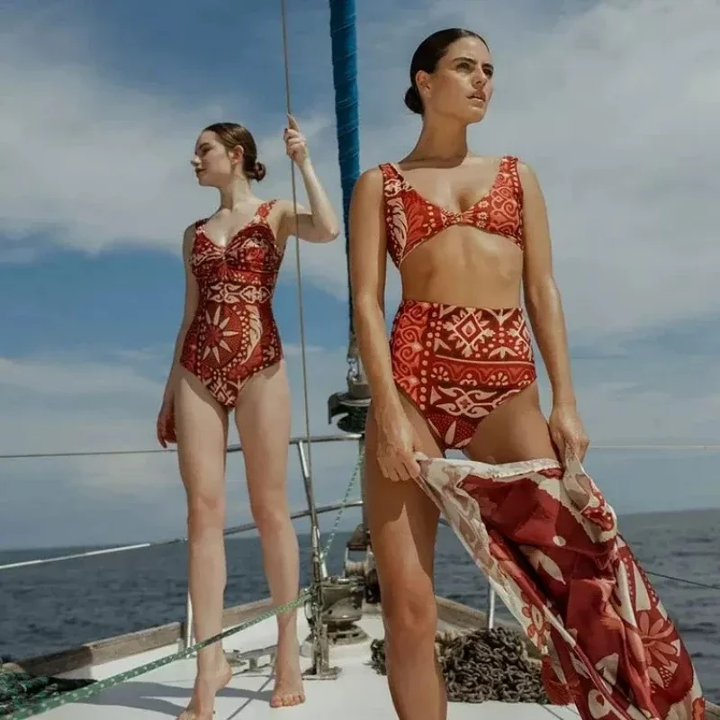 女性のセクシーなプッシュアップツーピース水着スリムフィットパッチワークビキニボディスーツビーチウェアカバーアップ女性用水着2025