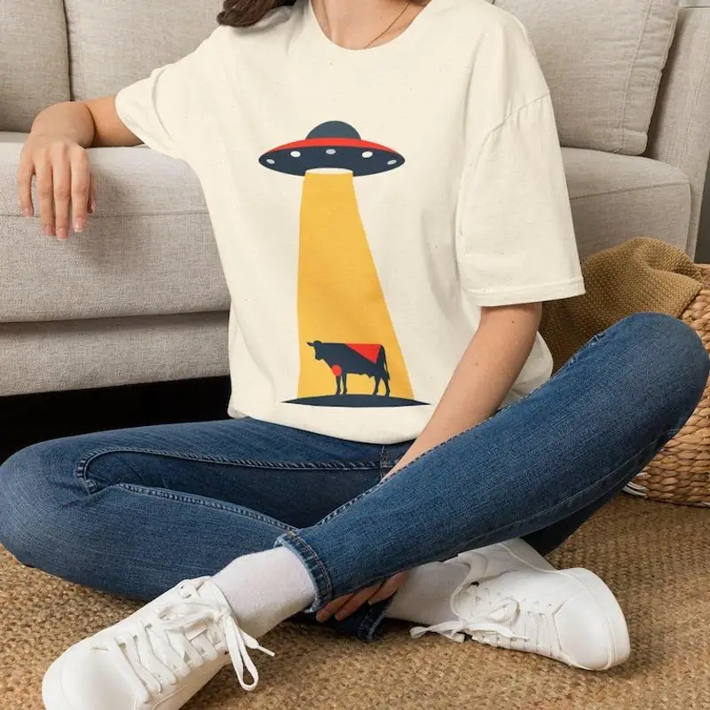 Cow Abduction UFO Alien Spaceship Beam T-Shirt