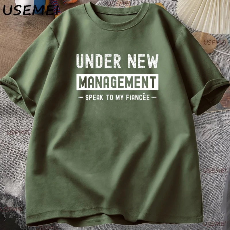 تحت إدارة جديدة التحدث إلى خطيفتي تي شيرت مضحك خطيبة تي شيرت رجالي المشاركة التي شيرت المستقبل زوج صديقها المحملة