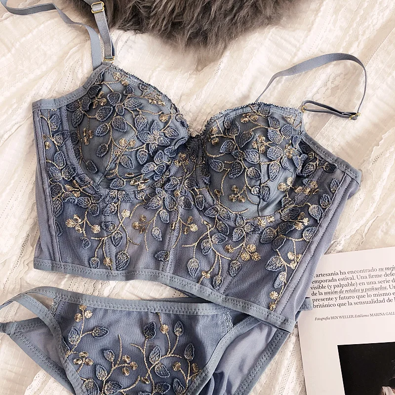 2 Pieces Sexy Lace Flowers Embroidery Underwear Set for Women French Body Shaping Push Up Bra Set Romantic White Lingerie Sets