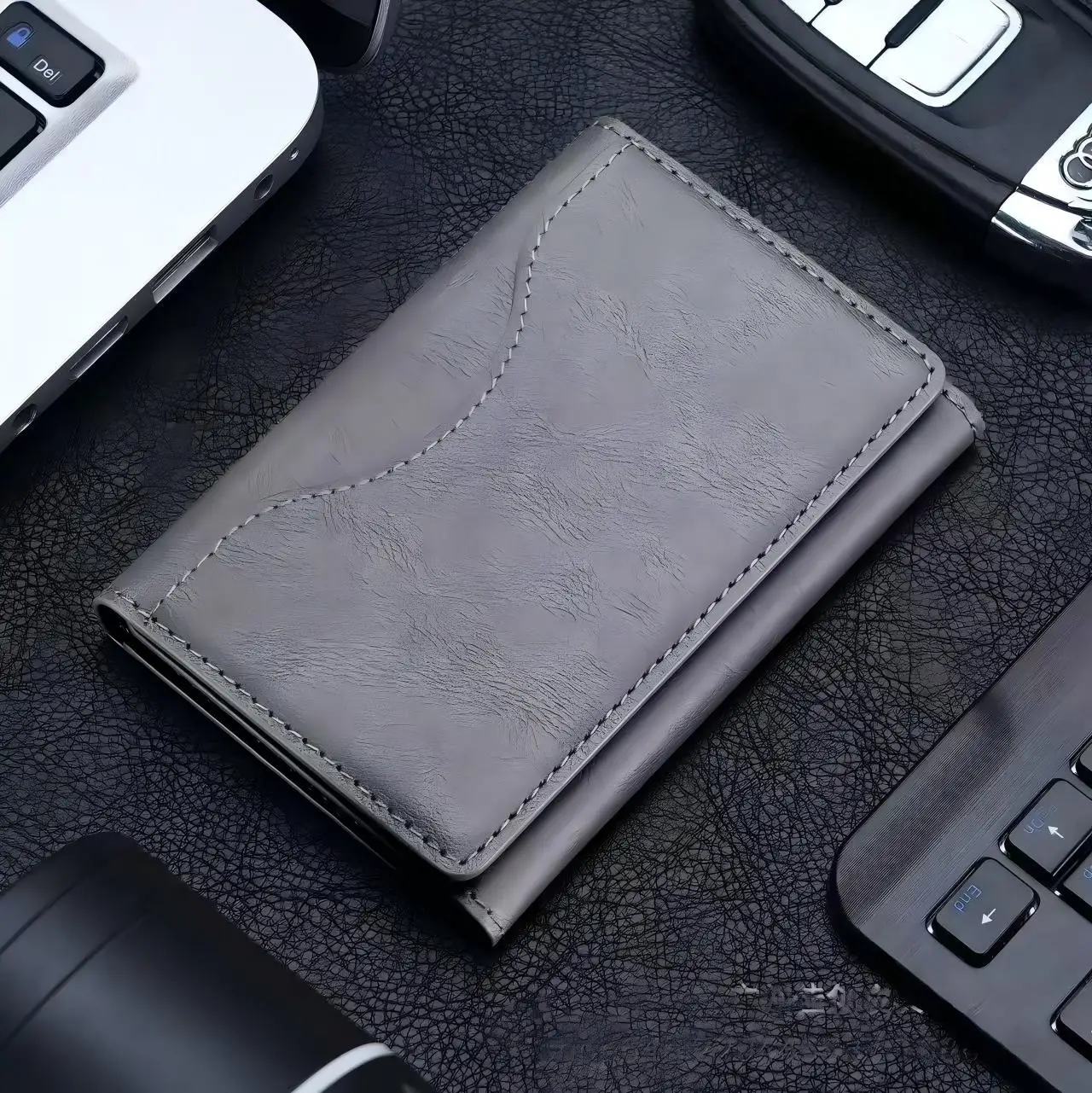 MagSafe-kompatible PU-Leder-Kartenhülle, faltbarer magnetischer Kartenhalter mit 6 Kartenfächern, Standfunktion, Handy-Rückseitenhülle für iPhone – Detail 7