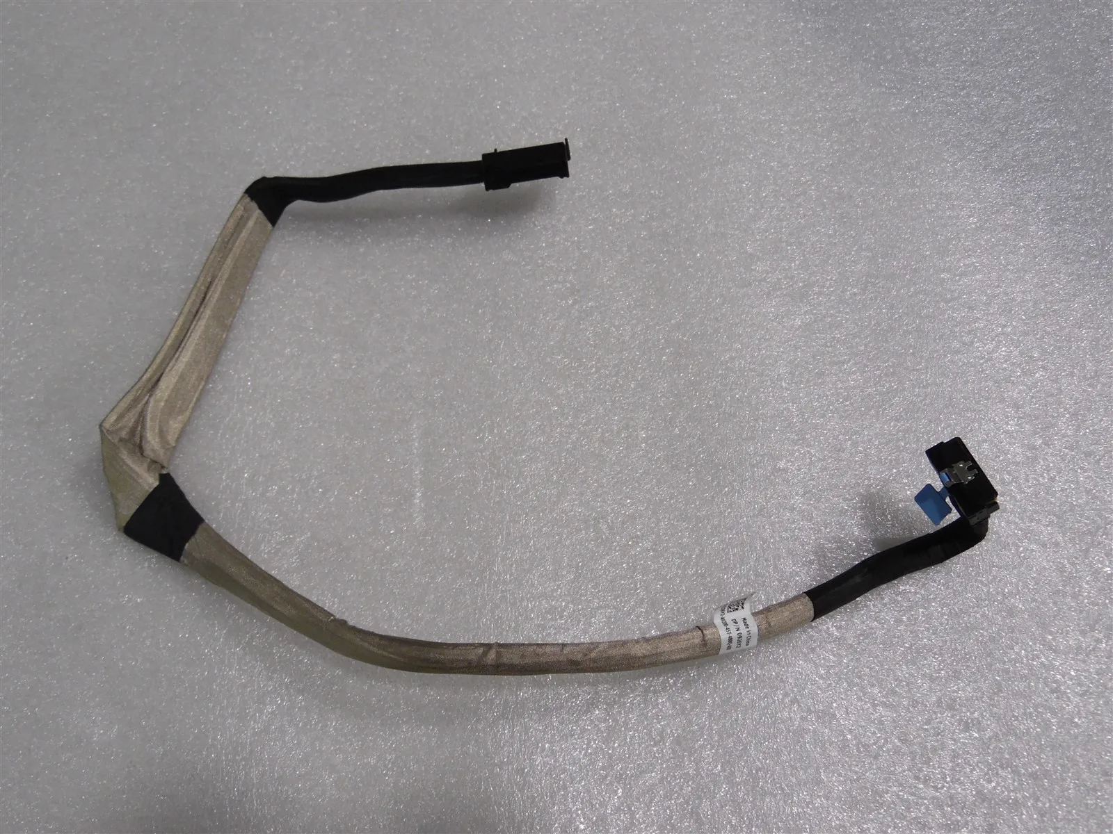 For DELL POWEREDGE R660 8 BAY SERVER BACKPLANE NVME CABLE 1U 16G 926Y2
