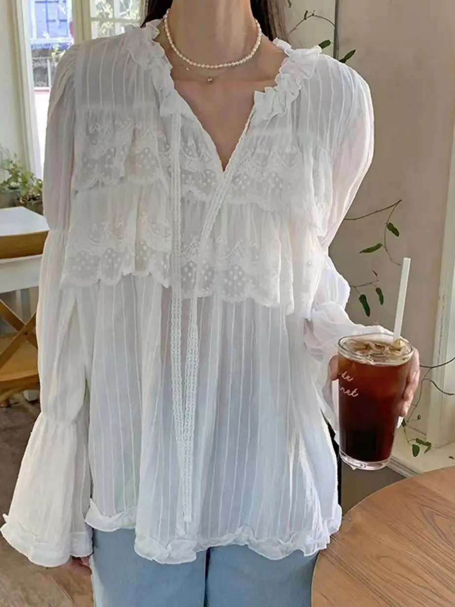 

Lace Embroidered Hook Flower Loose Lazy Sle Pleated Wooden Sweet Youthful Bell Sve irt Women's Faion Commute Sle