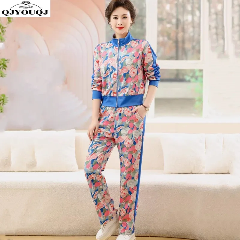 

Autumn and winter new women's clothing floral retro sportswear casual age reducing temperament vacation two-piece set