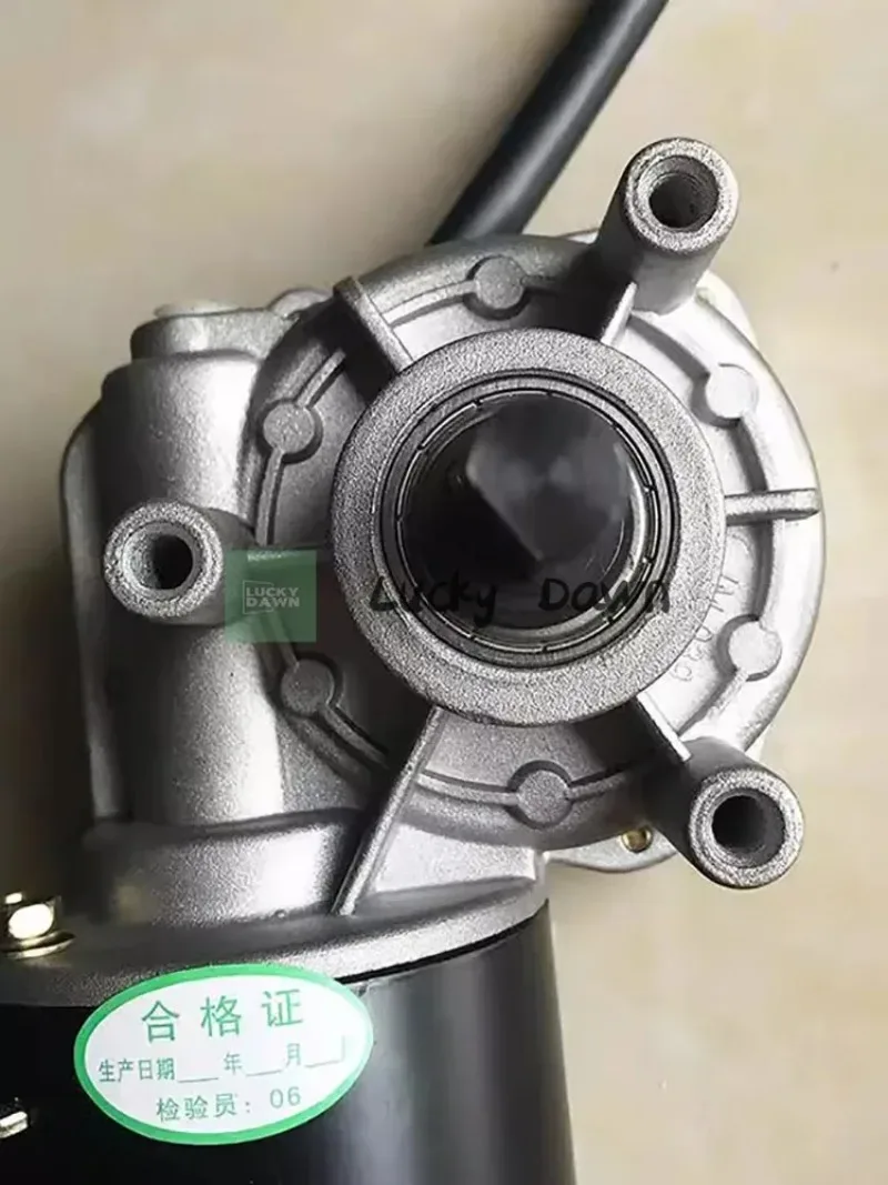 

12V, 24V, 80W, 90W, 100W, 120W, 150W, 30 rpm - 70 rpm, DC worm gear motor, DC gear motor, copper gear