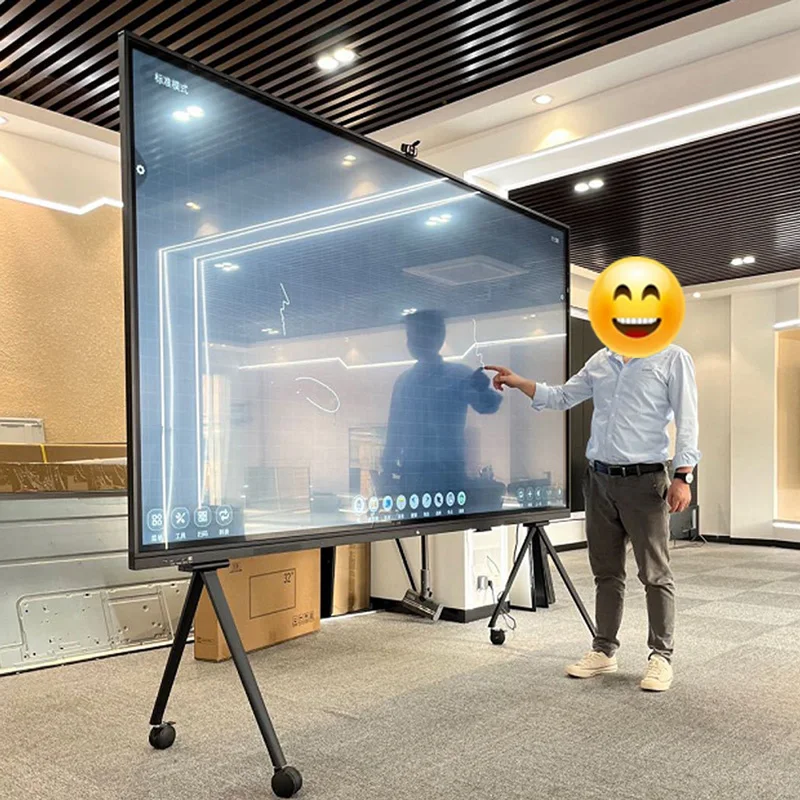 Beweegbare 110 Inch Touch Screen Interactieve Lcd Display Monitor Met Pc Ingebouwde 4K Android Smart Televisie Tv