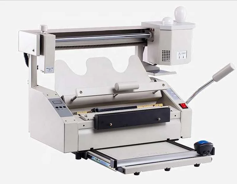 

Настольная машина для клеевого бесшвейного скрепления JB-5 с функцией биговки обложек книг