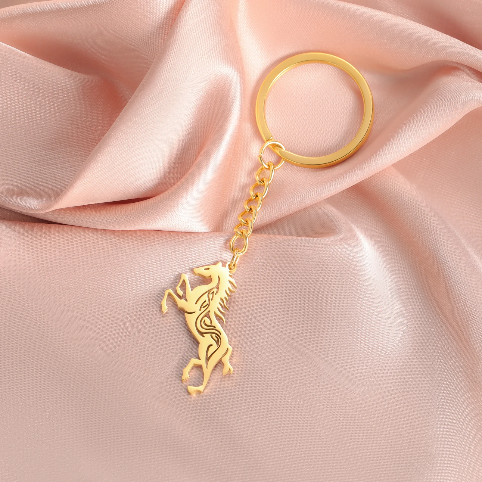 Fishhook Horse Unicorn Keychain for Woman Men Supernatural Amulet Key Chain Ring Gold Color Stainless Steel Pendant Jewelry Gift