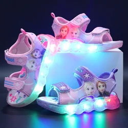 Disney Summer Girls Fashion Frozen Elsa Princess Led Light Up Sandali sportivi luminosi Sandali da esterno antiscivolo per bambini Scarpa da bambino