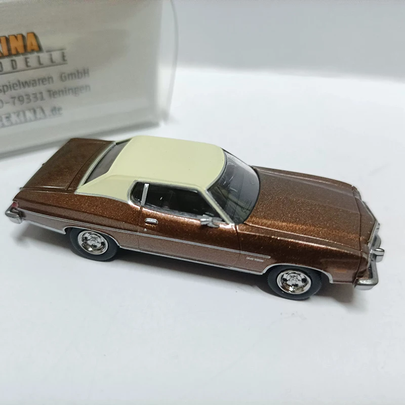 بريكينا HO مقياس 1: 87 البلاستيك جران تورينو كوبيه سيارة رياضية نموذج الكلاسيكية الكبار هدية تذكارية عرض ثابت