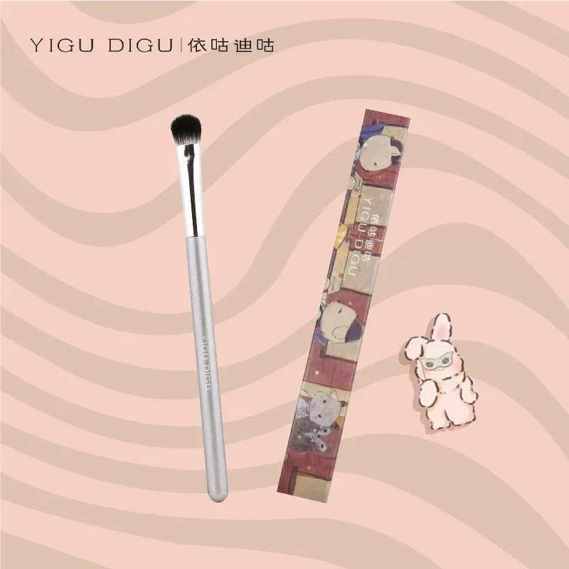 YIGU DIGU eye shadow brush lip brushs single wooden handle beauty tool makeup brush eye color smear brush