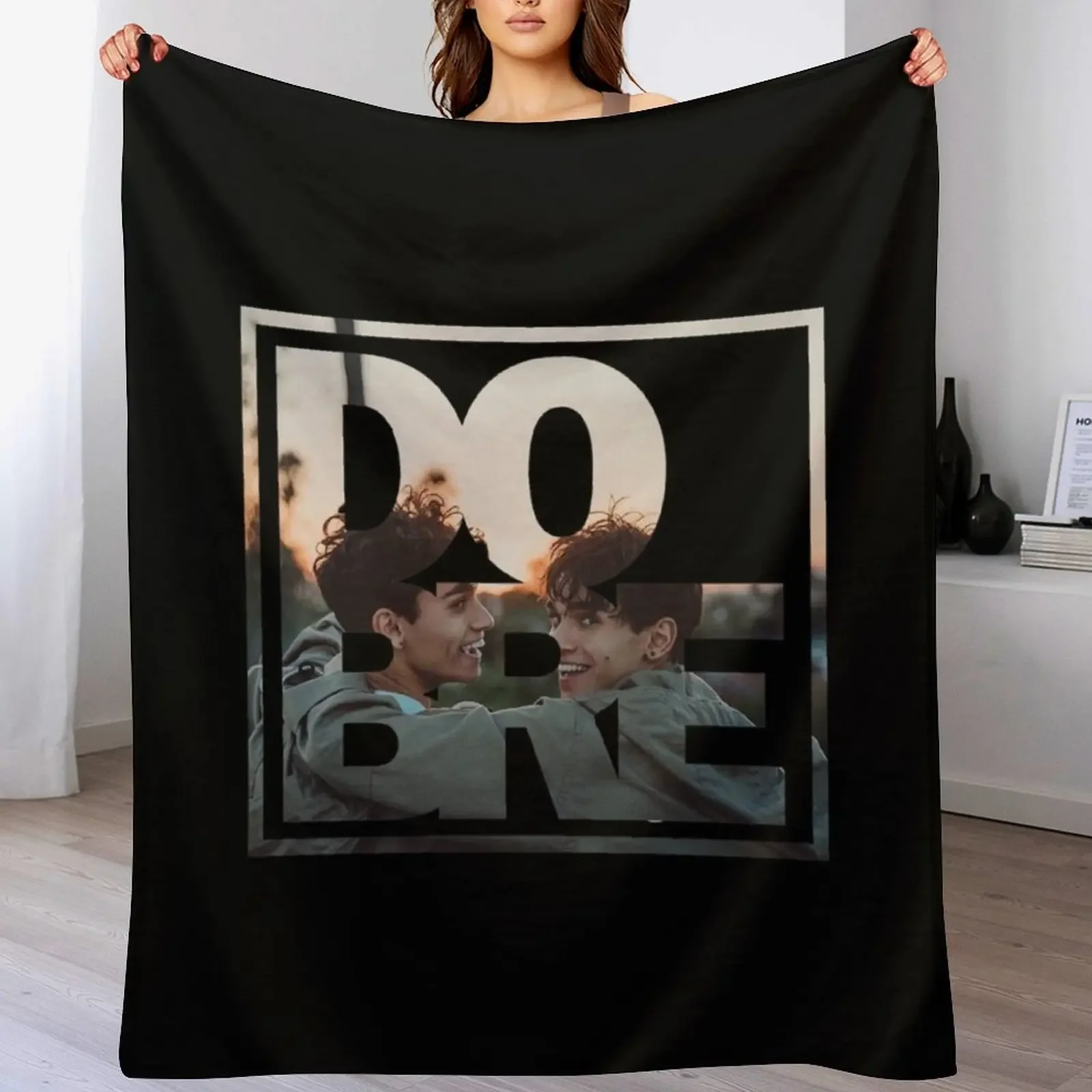 

Dobre twins Throw Blanket Soft Warm Blanket Gift for Men Women Adults