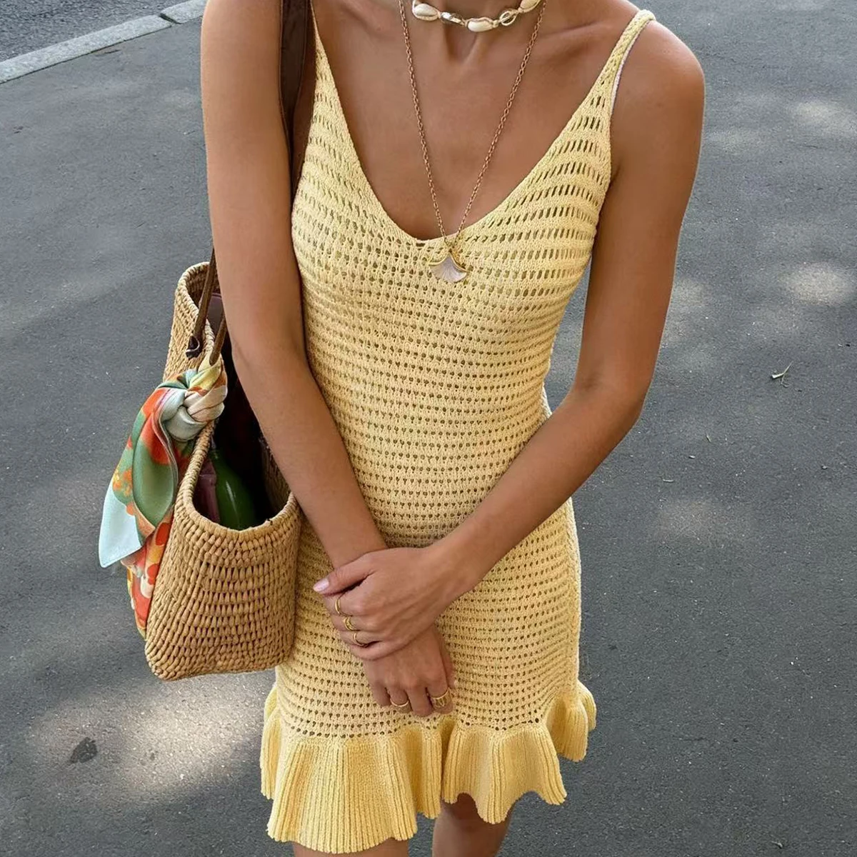 Fashion Sexy Ruffle Knit Halter Dress, Women's Summer Beach Vacation Hollow Out Texture Cover-Up, Slim-Fitting Plain Style