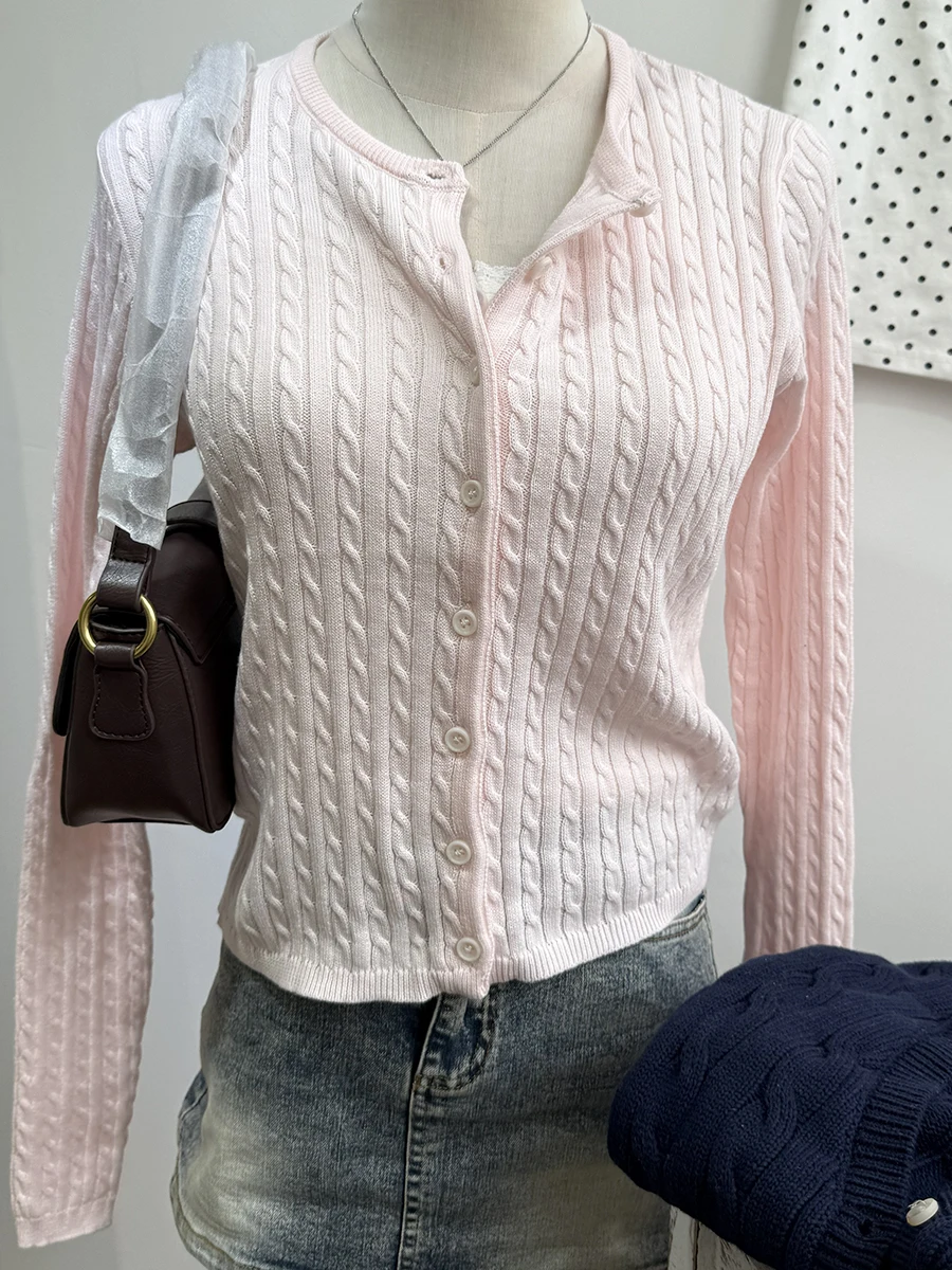 Light Pink-Twist