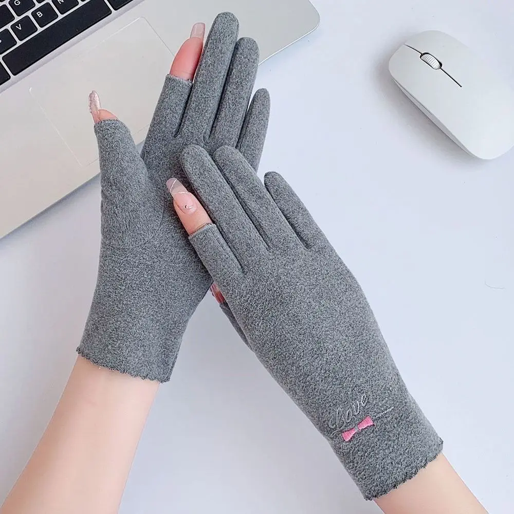 New Touchable Screen Winter Gloves Windproof Warm Driving Mittens Coldproof Full Finger Gloves Women Girls