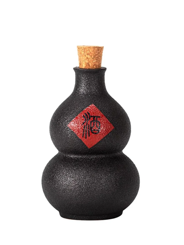 Wine Pot Vintage Stoneware Household Retro New ChineseStyle Bottles Earthen Jar Archaized Cup Black Red Portable Decorations 1Pc