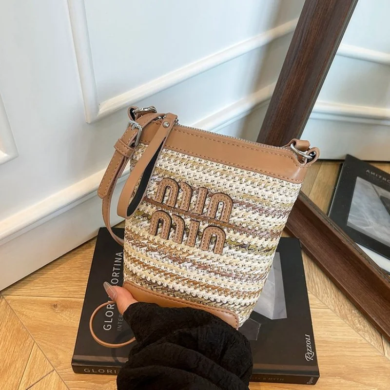 

Luxury Vintage Tote Handbag For Business Women With Leather Crossbody Strap And High-End Simple Best